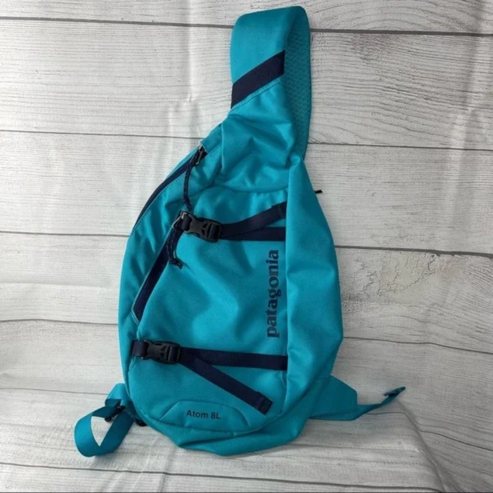 Patagonia Atom 8L Sling Backpack Bag